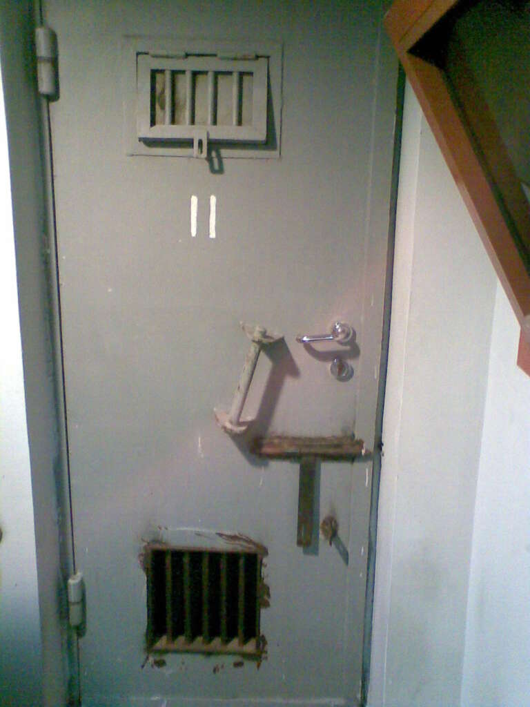 Prisons or Gas Chambers? How do detainees withstand extreme heat waves in Egypt?